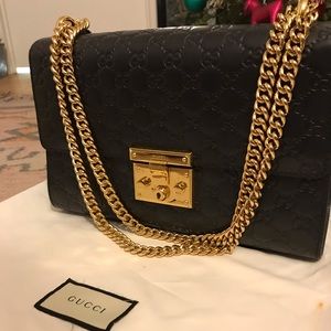 gucci padlock signature bag
